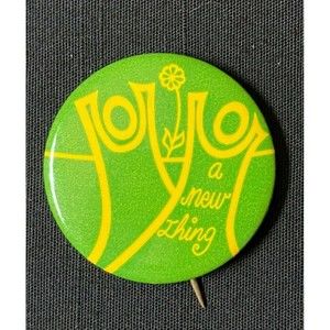 A New Thing Button VINTAGE